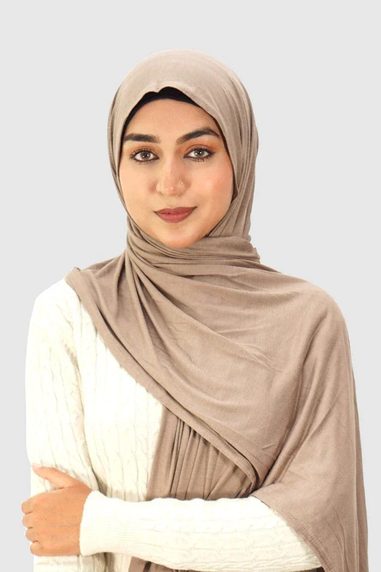Almanaar Five Premium Jersey Scarf – Dark Beige