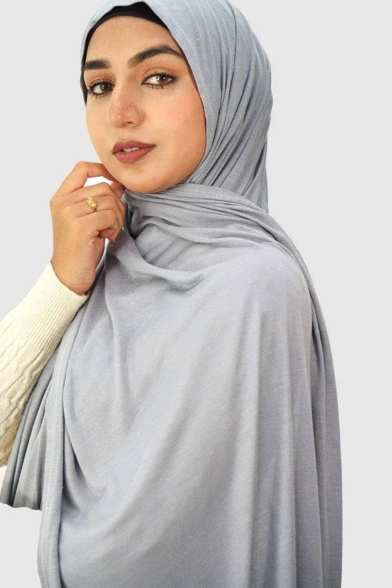 Almanaar Five Premium Jersey Scarf – Light Grey - Image 2