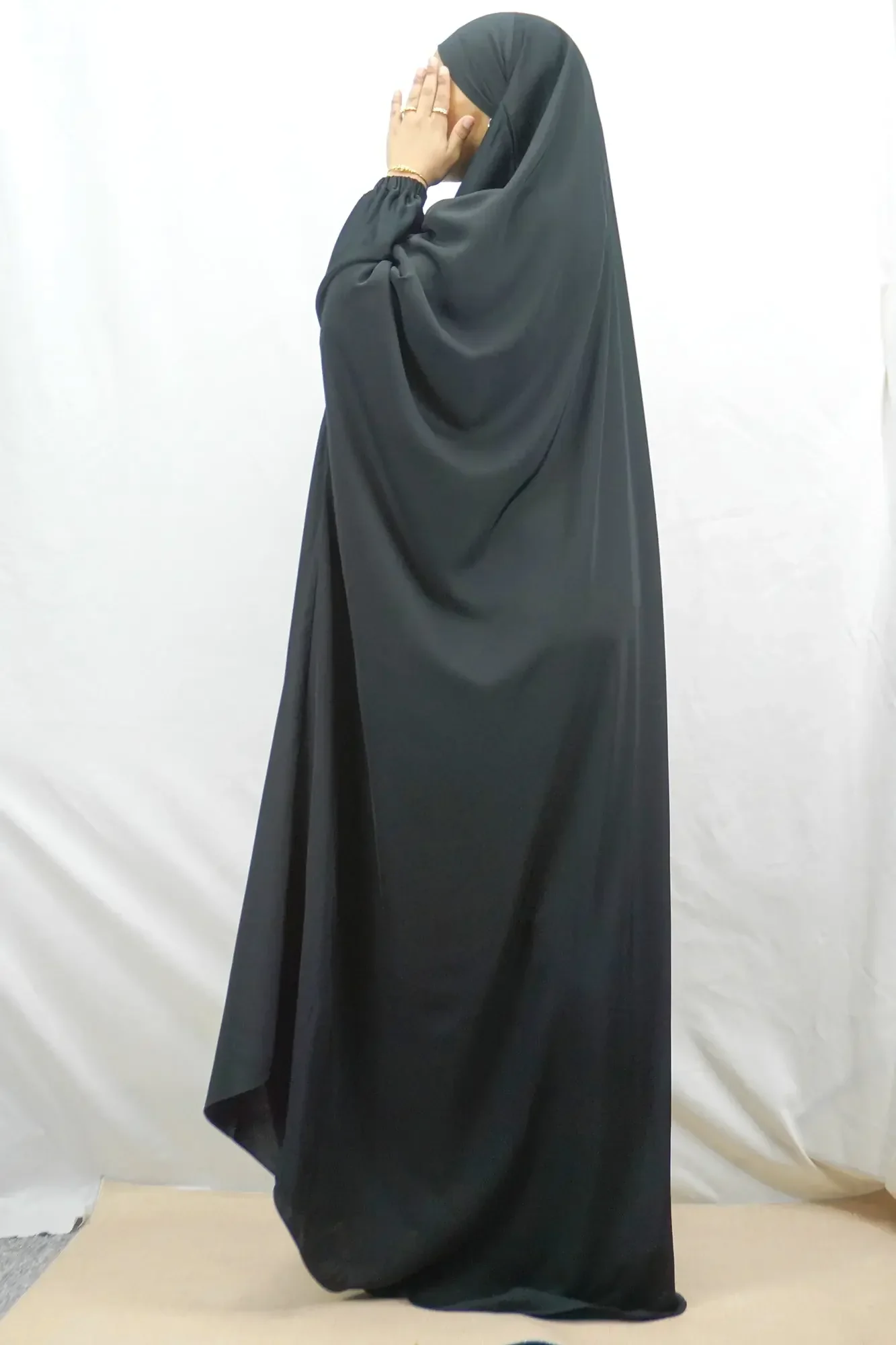 Black One Piece Jilbab (Khimar) - Image 3