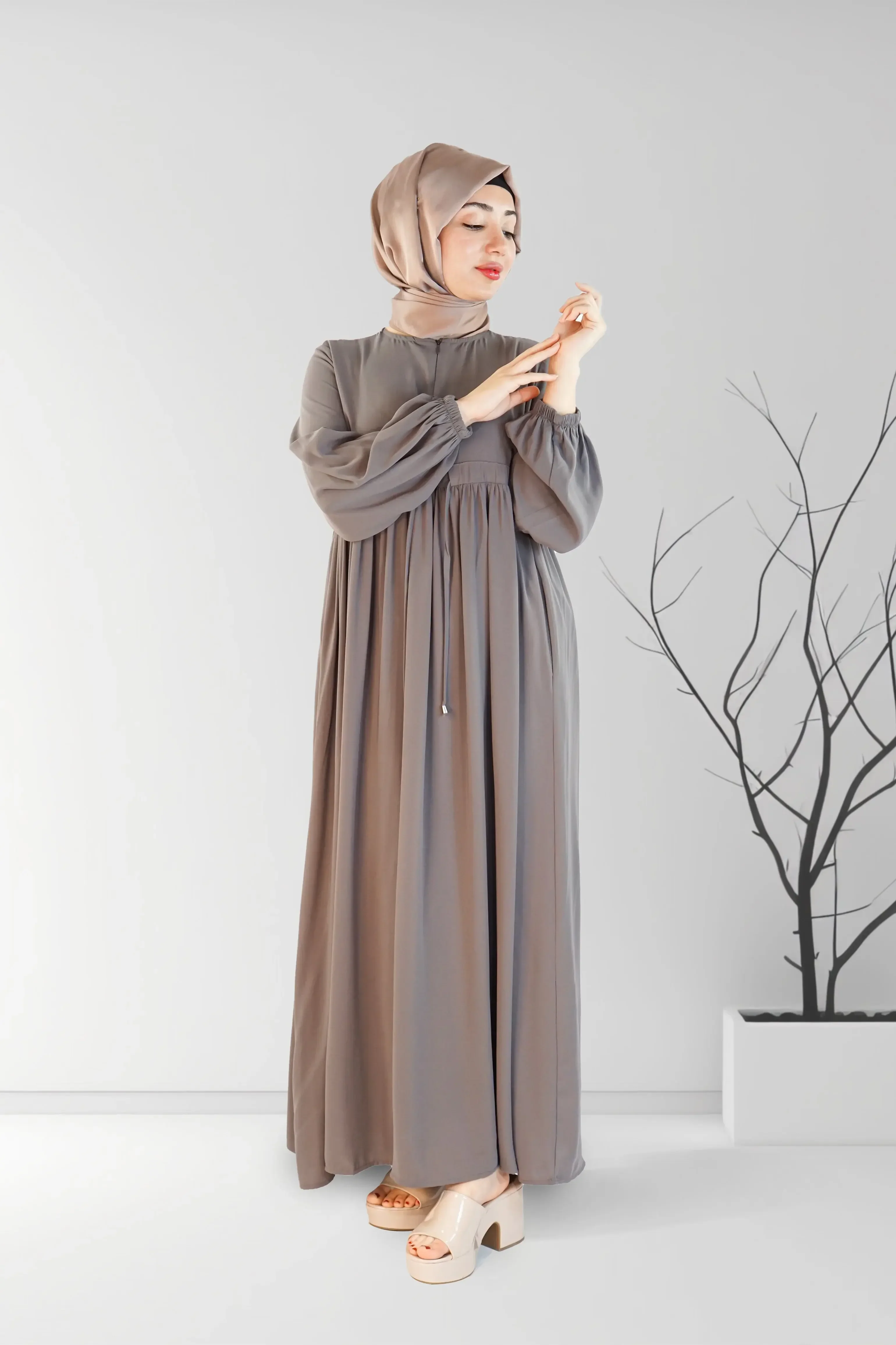 Long Summer Dress with Belt Grey - Image 3