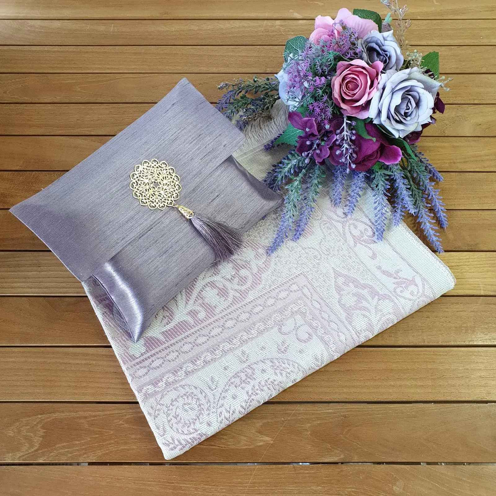 Prayer Mat Gift - A Beautiful Gift for Any Occasion - Image 3