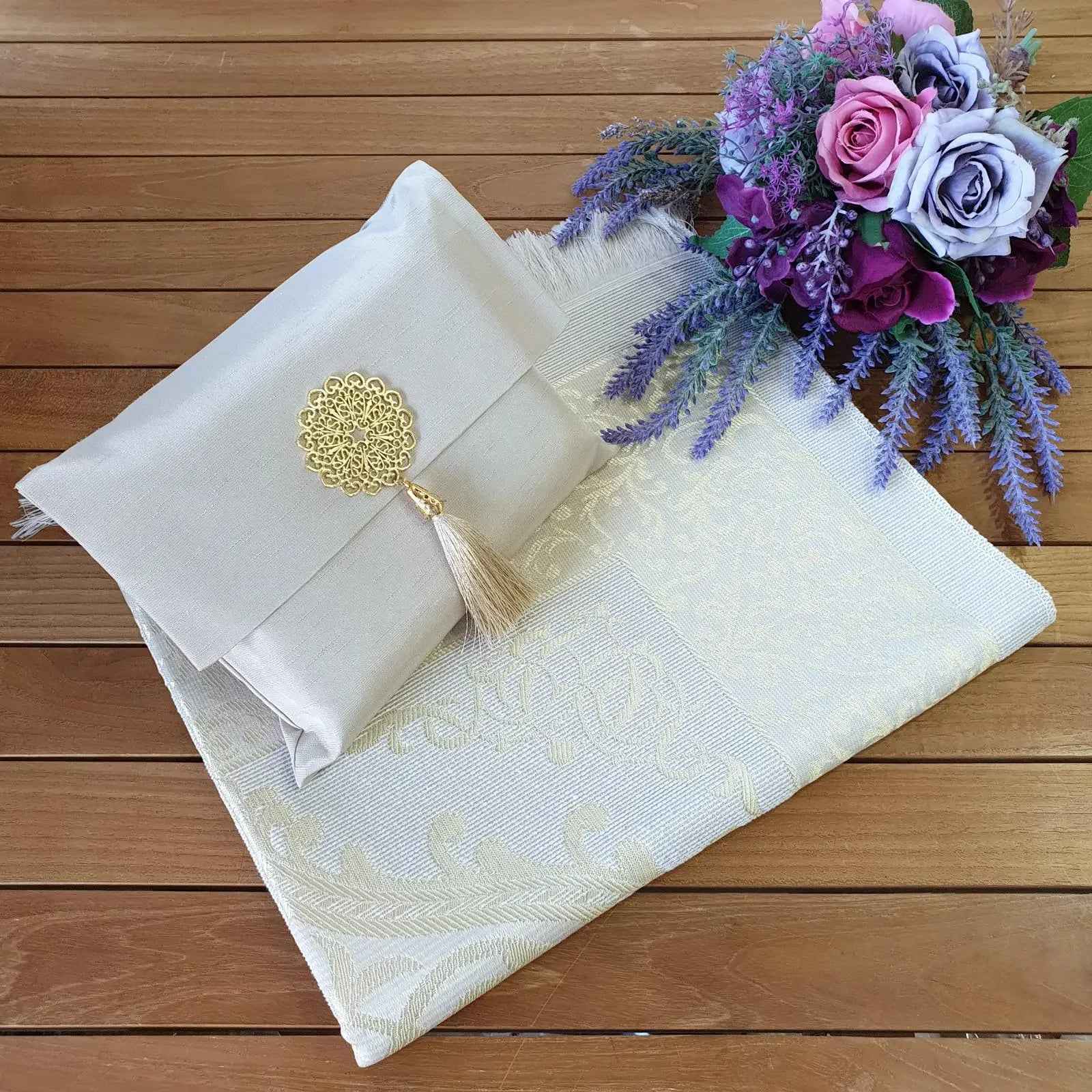 Prayer Mat Gift - A Beautiful Gift for Any Occasion - Image 4